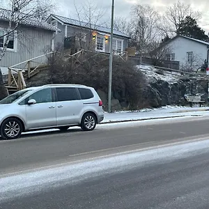 https://mini-villa-stockholm-lvsj.find-stockholm-hotels.com