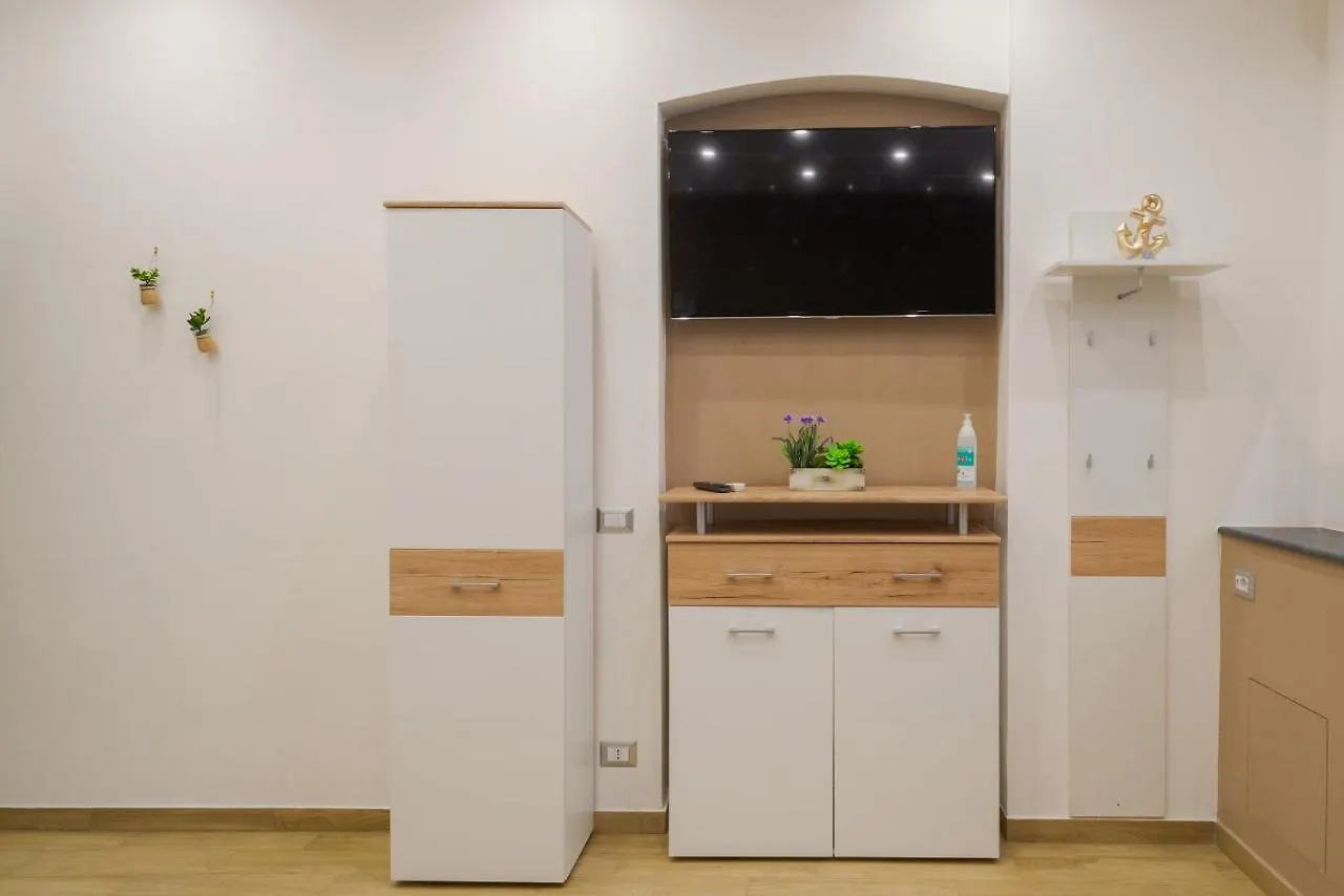 Apartamento Barraco'S House CTA 0*,  Italia